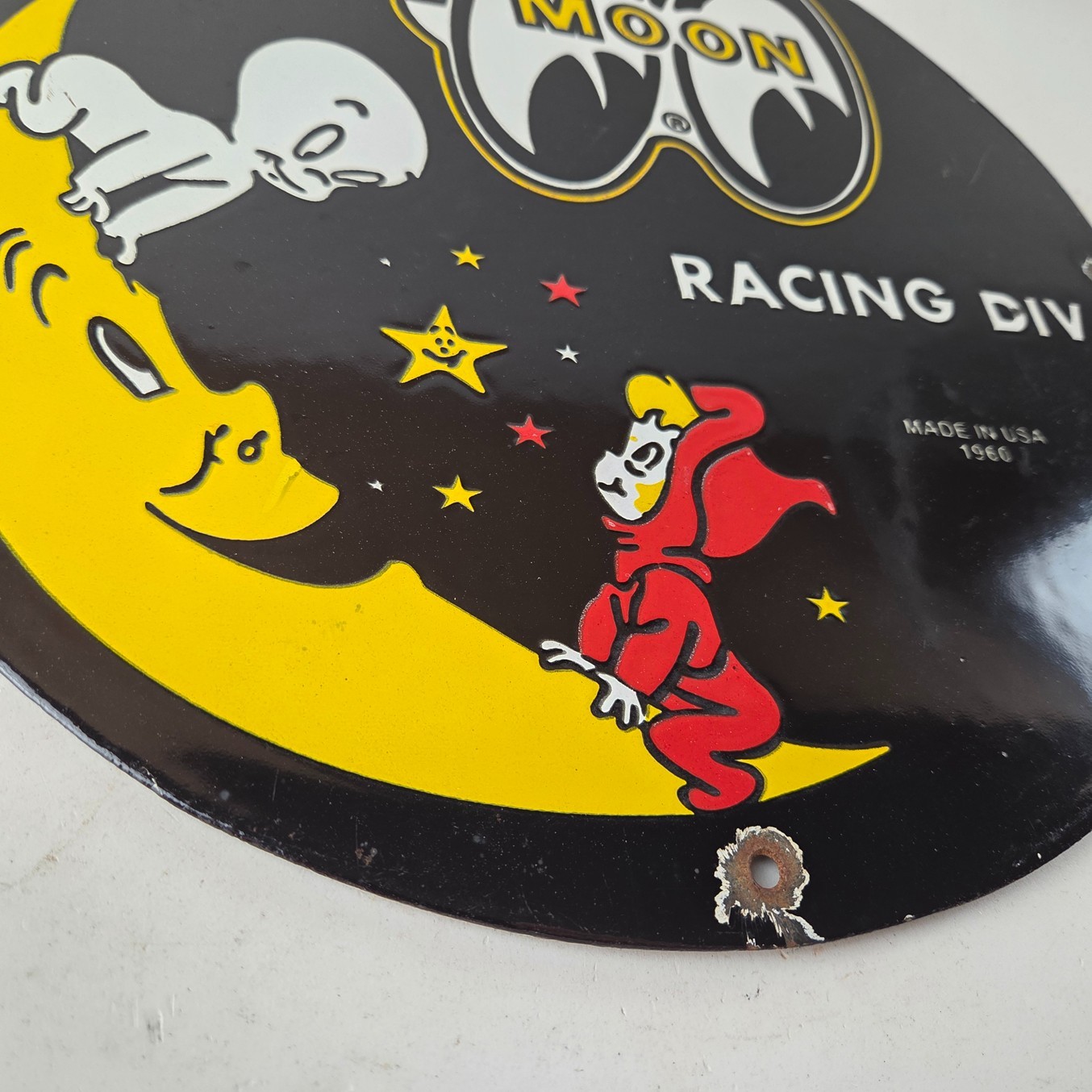 Vintage Moon Eyes Sign – Speed Equipment Casper Auto Porcelain Gas Pump Sign