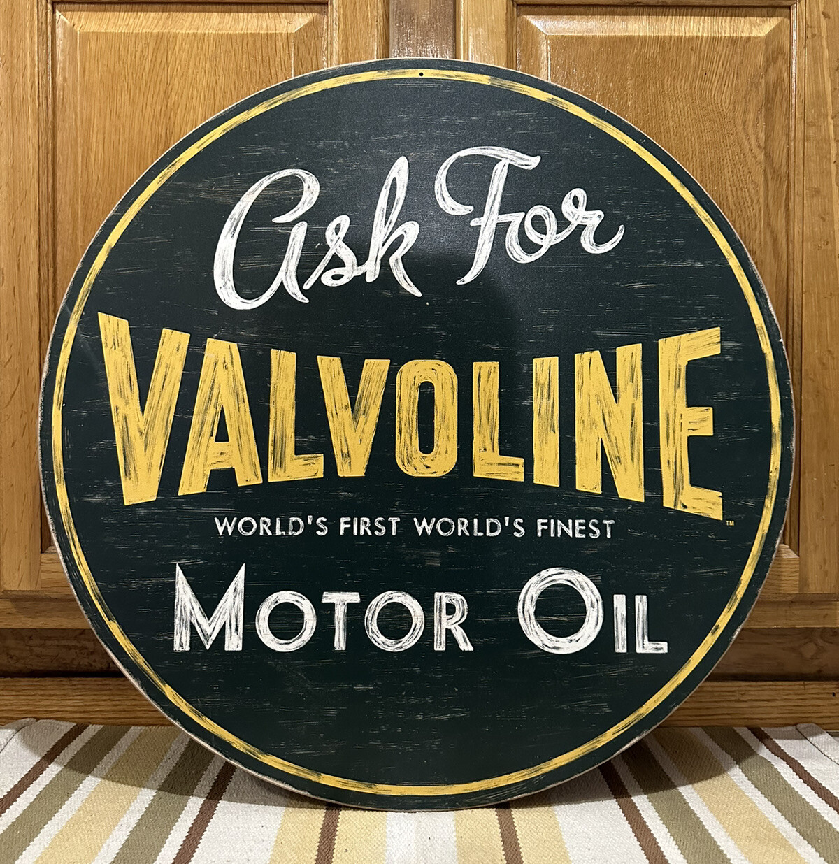 Valvoline Motor Oil Wooden Sign Garage Parts Tools Vintage Style Wall Decor