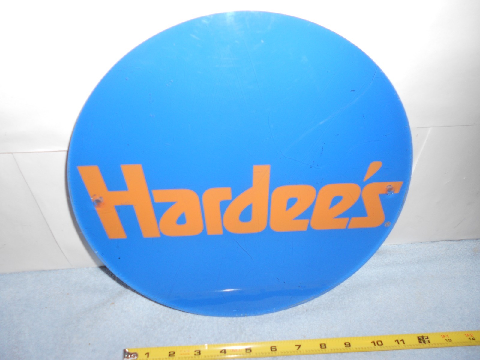 VINTAGE HARDEE`S DRIVE THRU RESTAURANT ADV. SIGN 11 3/4 x 1/4 in PLASTIC – 827 A