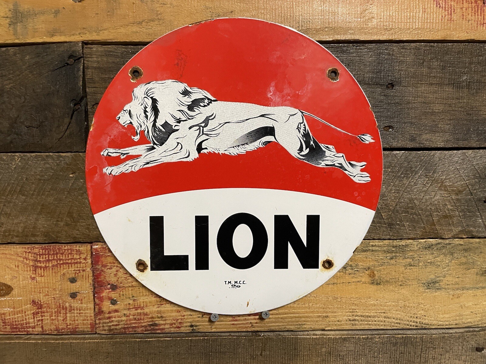 VINTAGE LION PORCELAIN SIGN GAS & OIL REPAIR GARAGE MECHANIC ADVERTISING LUBE