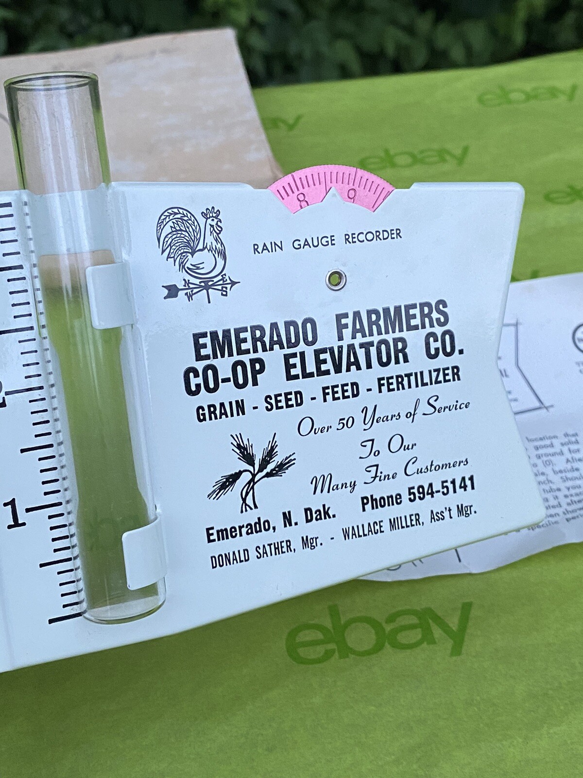 Vintage Farmers Co-Op Elevator Co Rain Gauge Recorder Emerado N. Dak Advertising