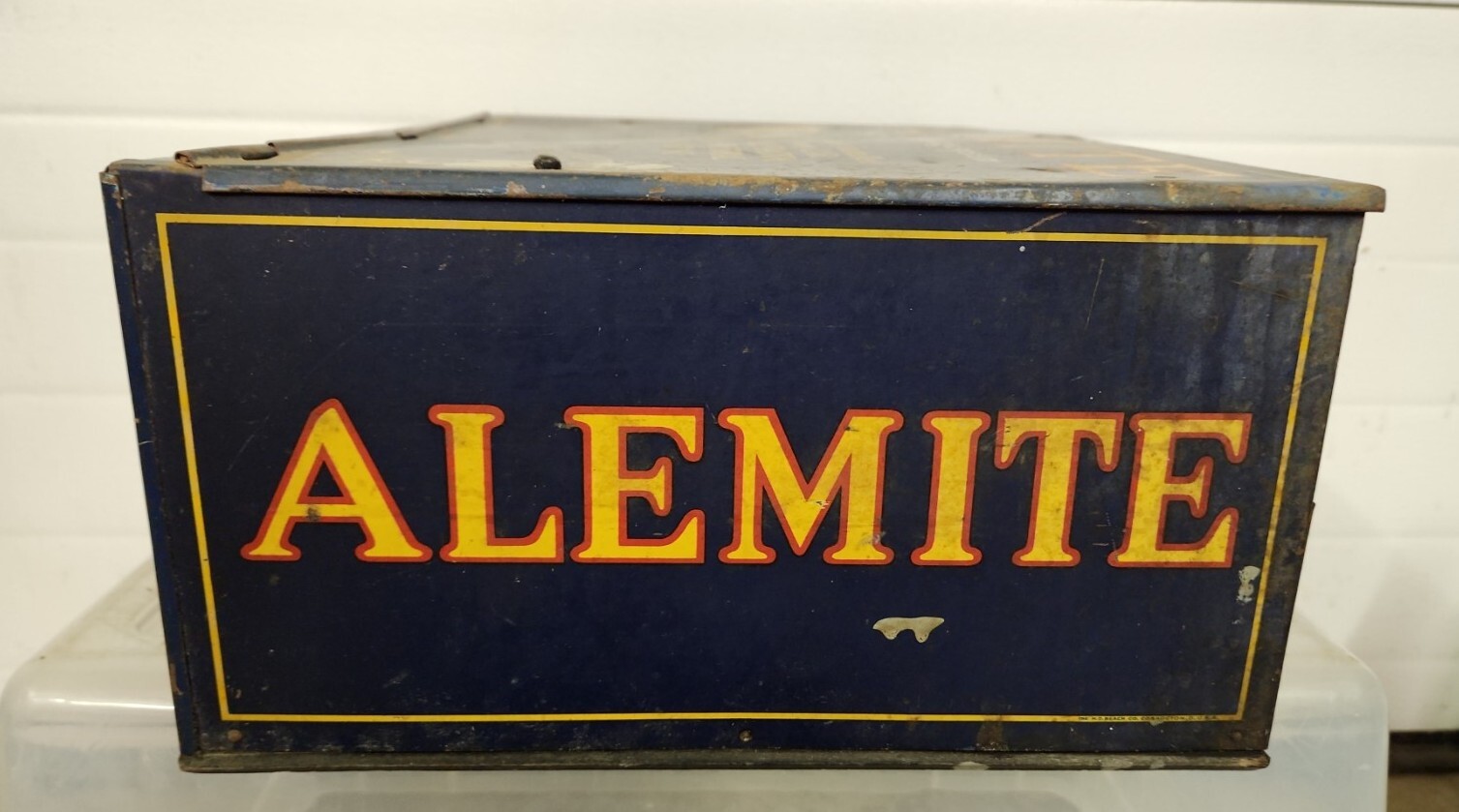 Alemite Grease Gas Station Service Display Cabinet Countertop Metal