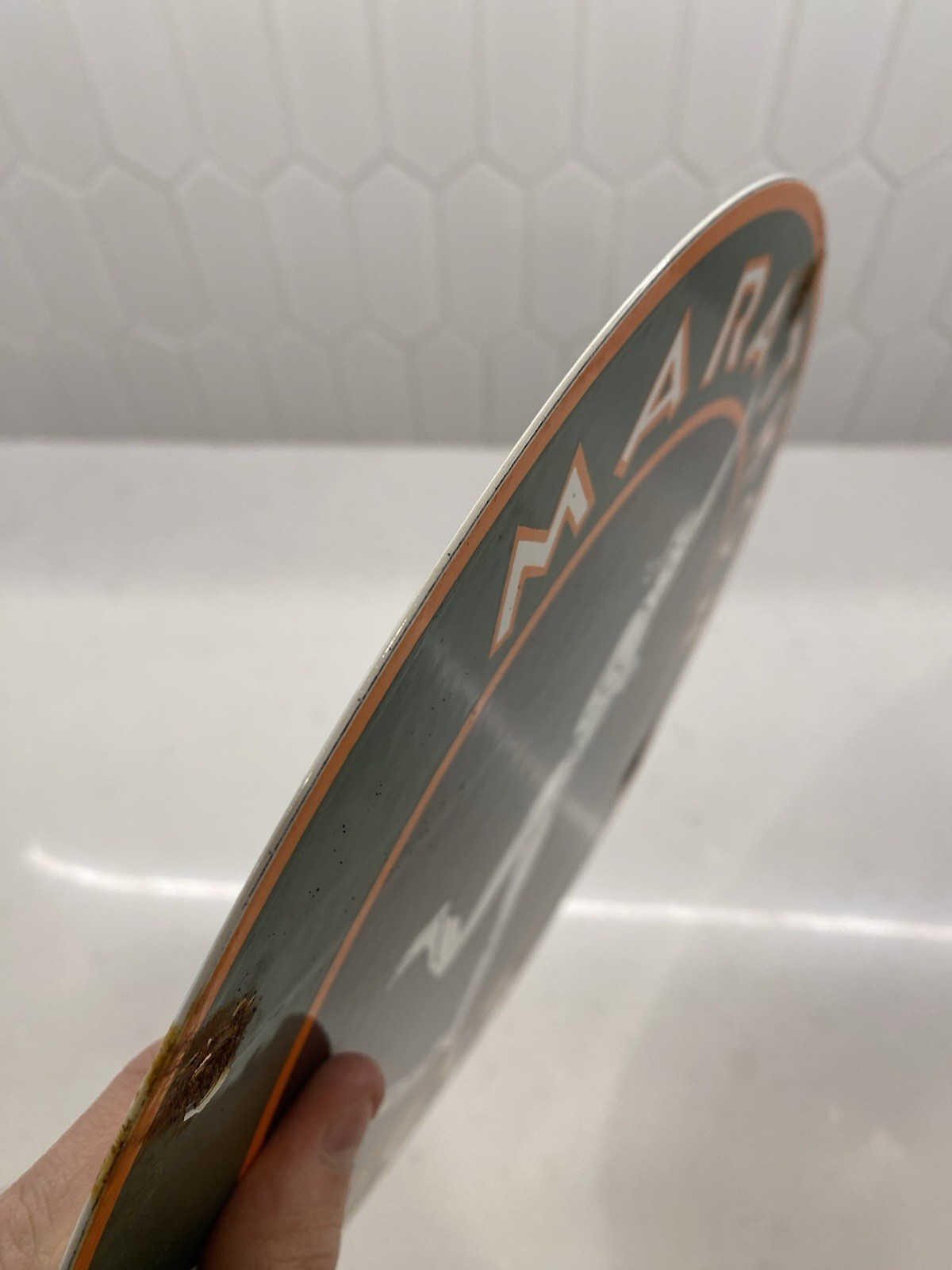 VINTAGE MARATHON GAS & OIL PRODUCTS 12″ PORCELAIN METAL CAR SIGN L👀K