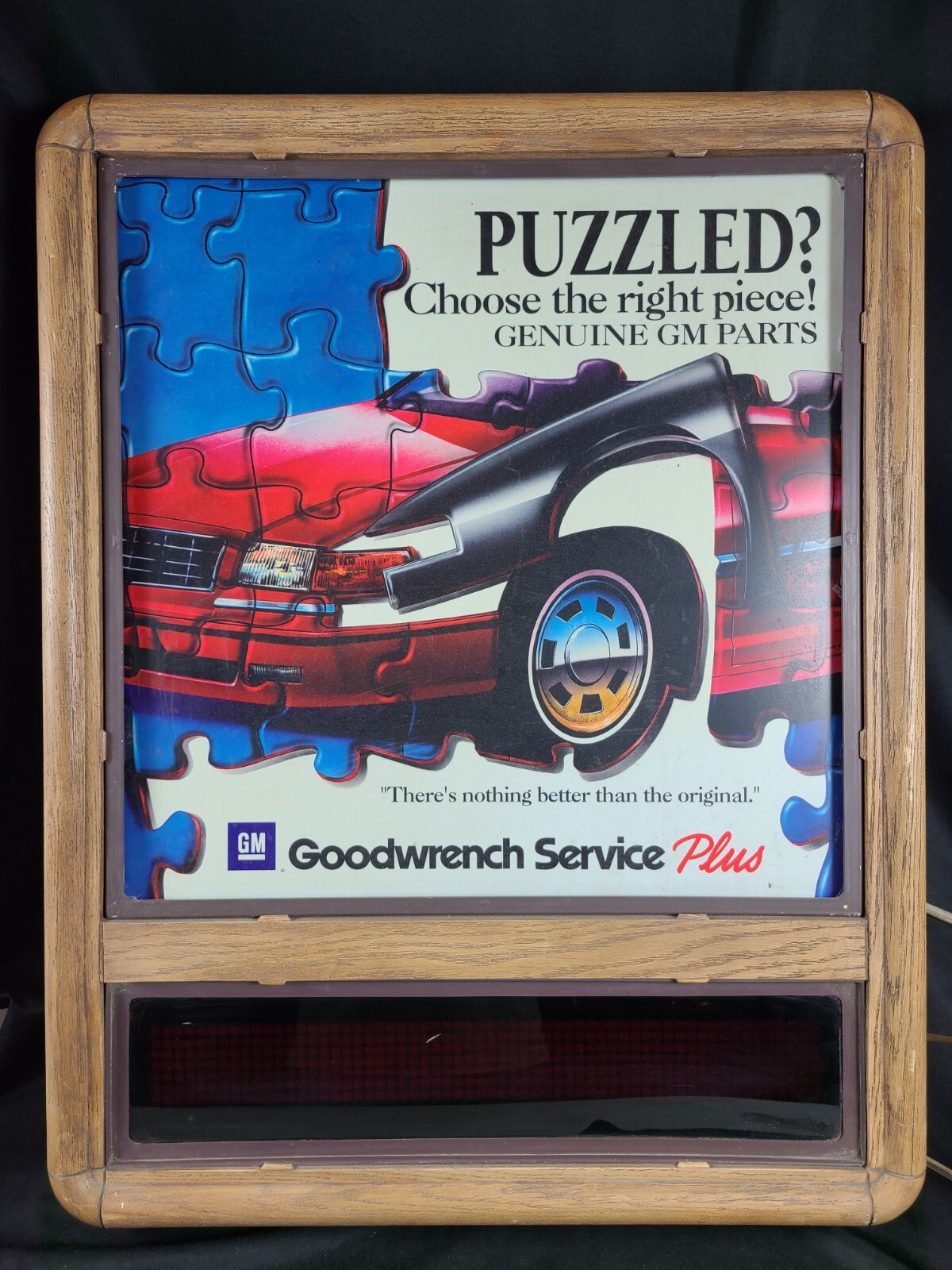 Vintage GM GOODWRENCH Service Sign Lighted Digital Message Dealership Sign 80’s