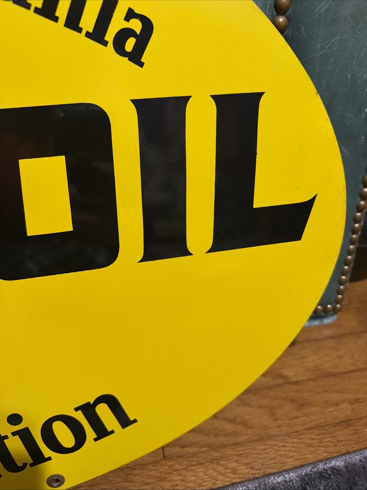 NICE DOUBLE SIDED ORIGINAL PENNZOIL GAS OIL ADVERTISING SIGN