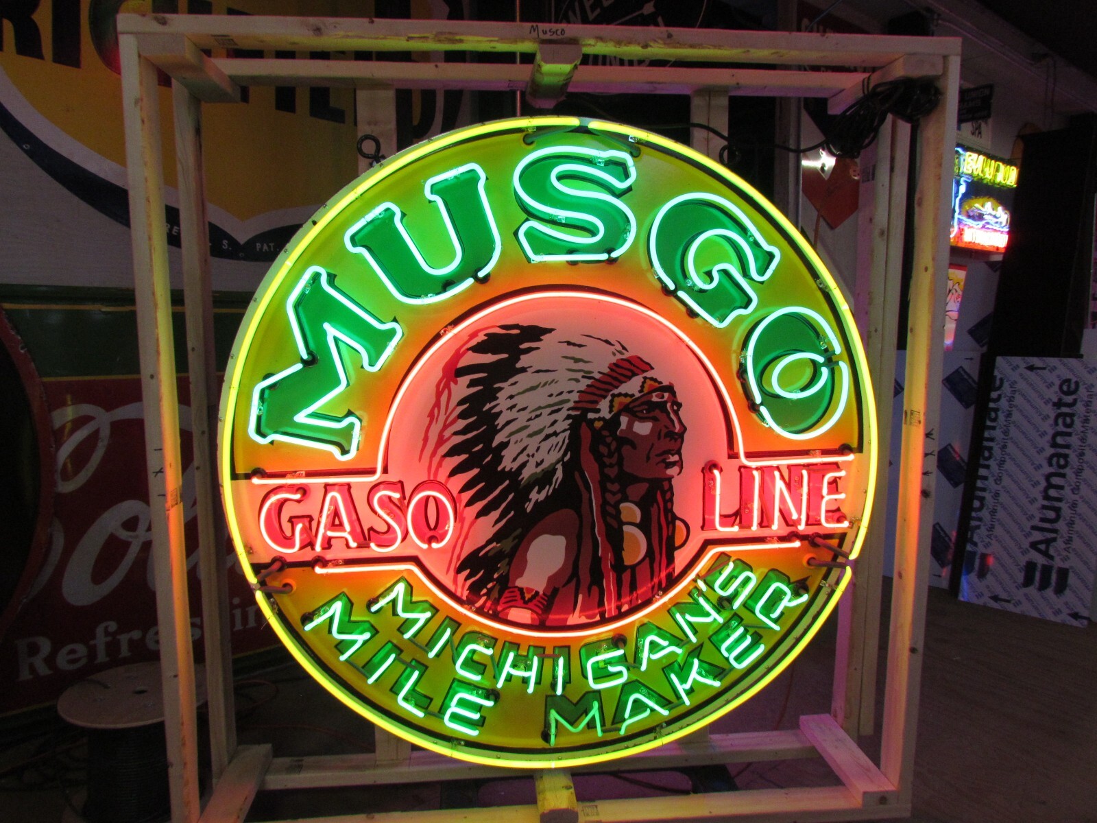 New Musgo Porcelain Neon Sign 60″ Diameter