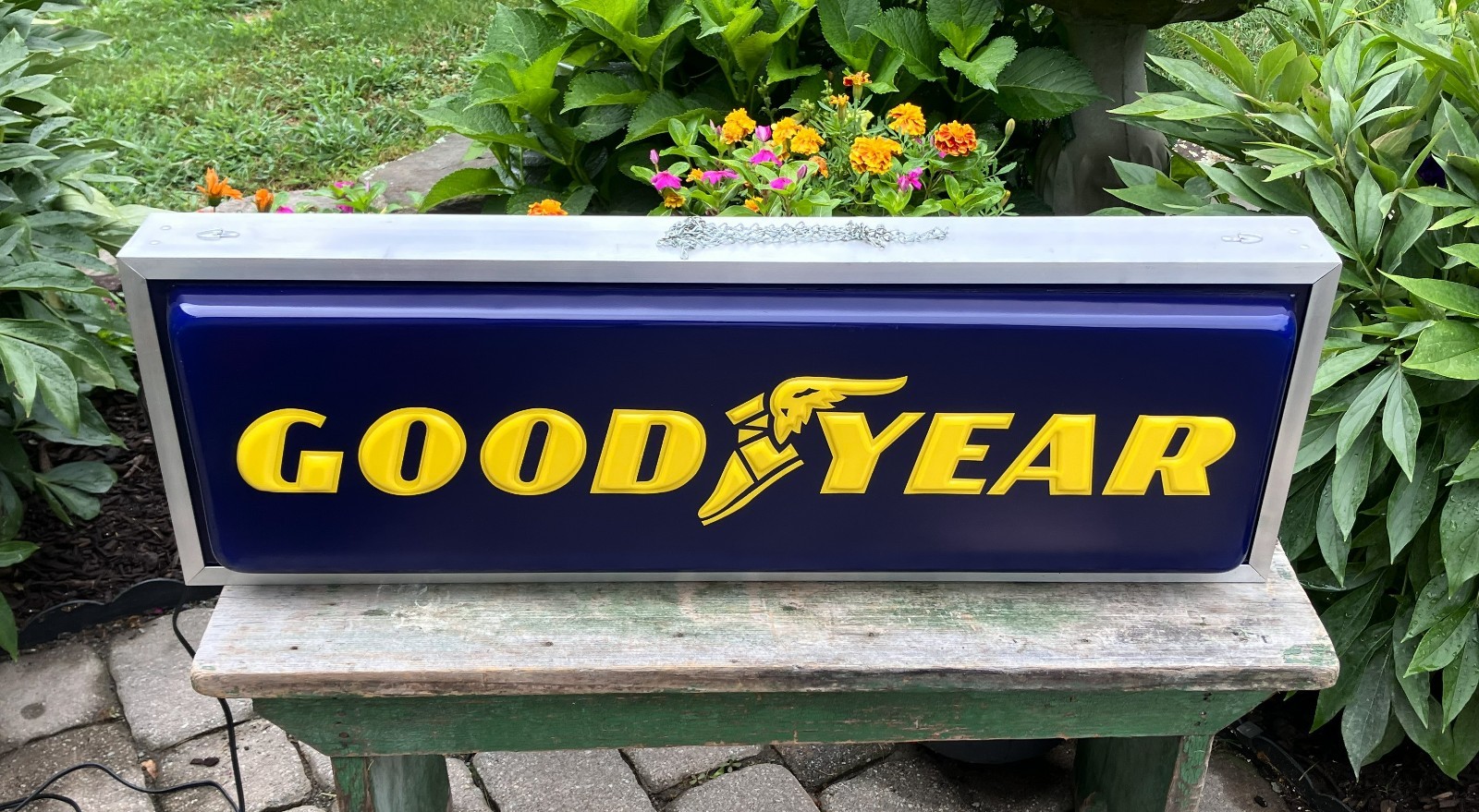 GOODYEAR DOUBLE-SIDED LIGHT. DEALER SIGN ~ Original Box Excellent Cond