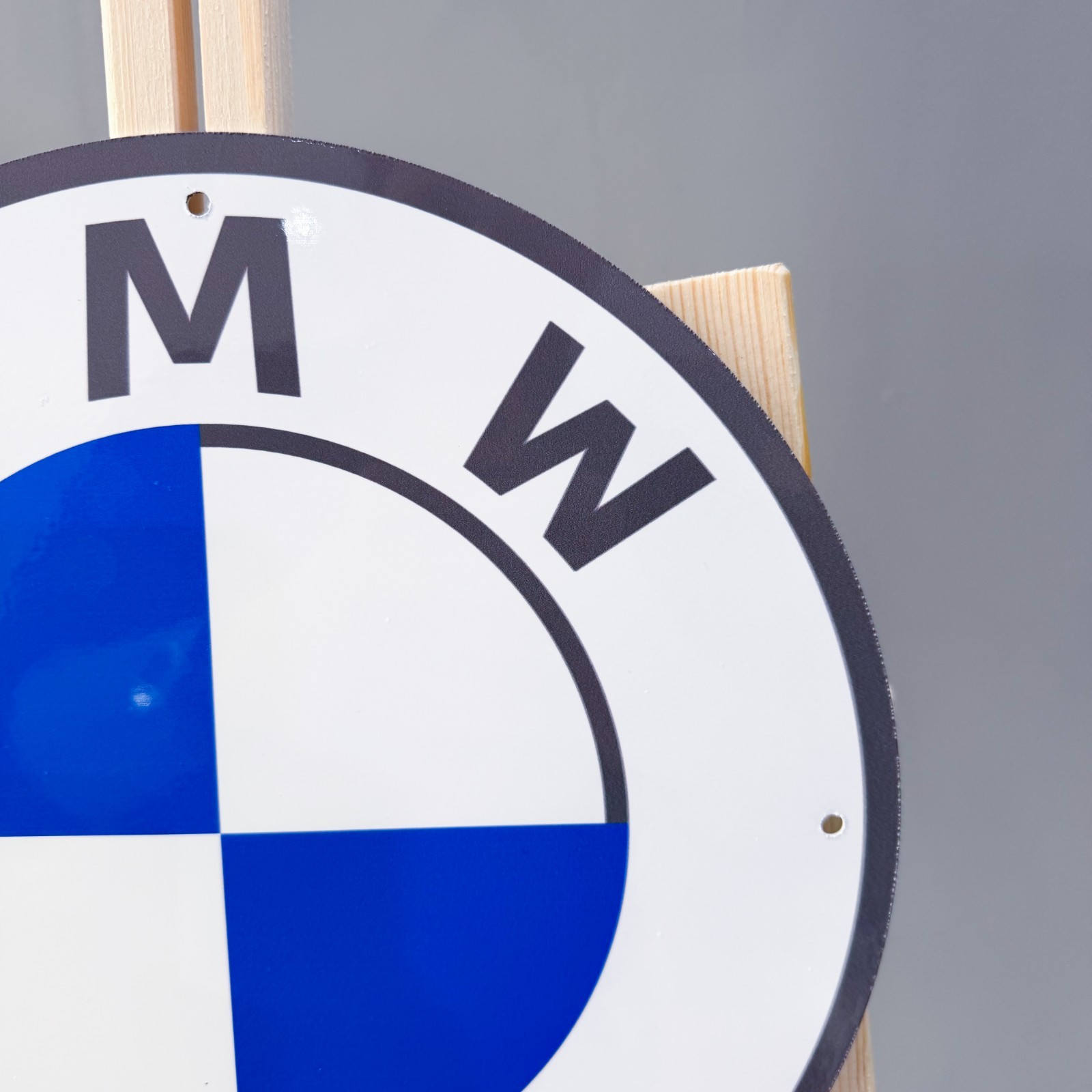 BMW White Round Logo Heavy Metal Sign 30 cm (11.8”) Clean Garage Wall Decor