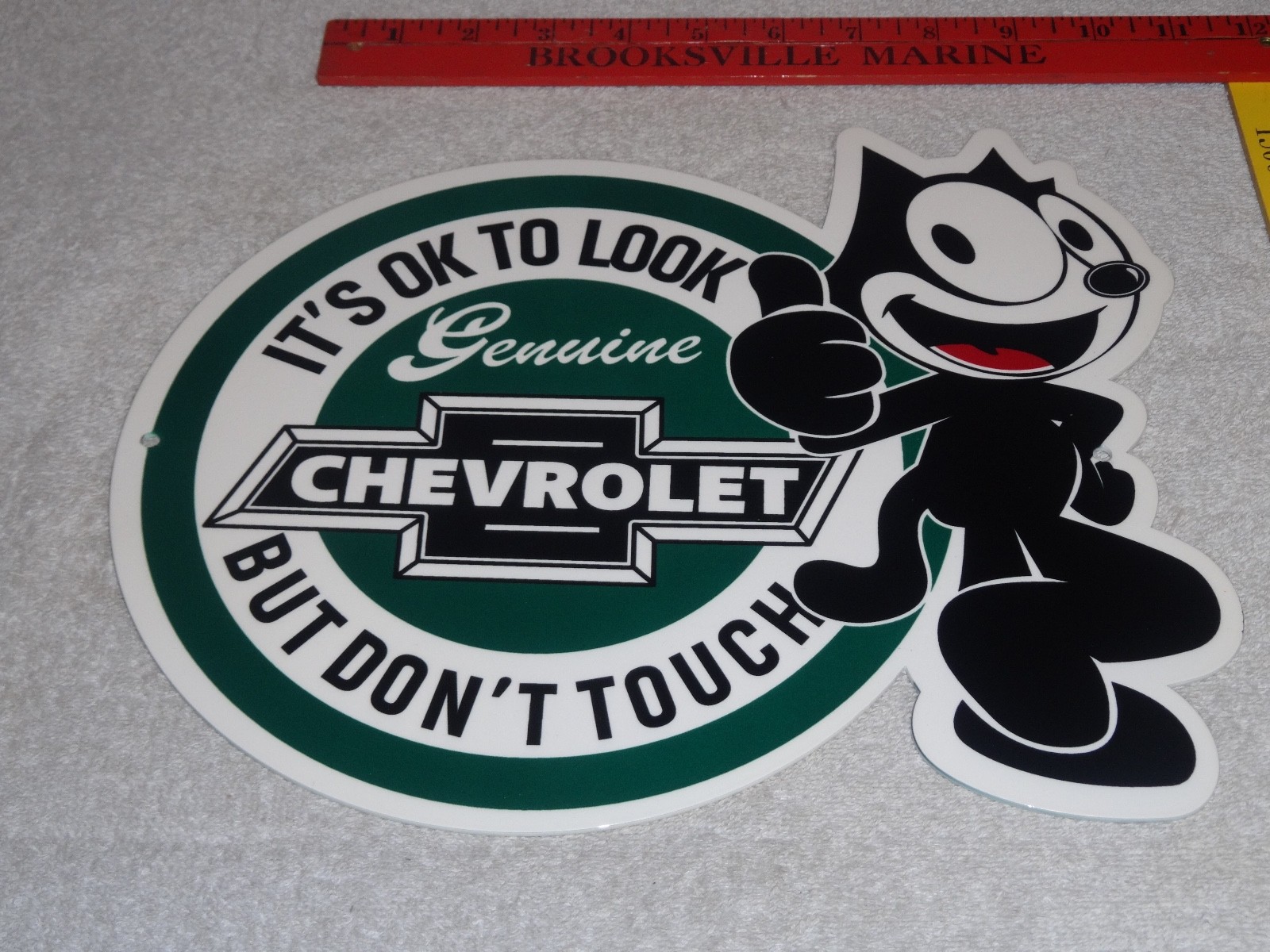 VINTAGE CHEVROLET FELIX THE CAT LOOK DONT TOUCH 12″ CAR TRUCK METAL GAS OIL SIGN