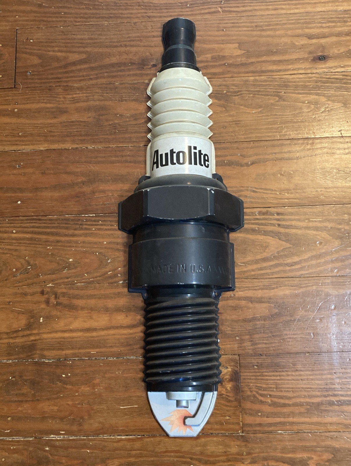 Rare Vintage AUTOLITE Sparkplug Display 3D Tall Plastic 31″