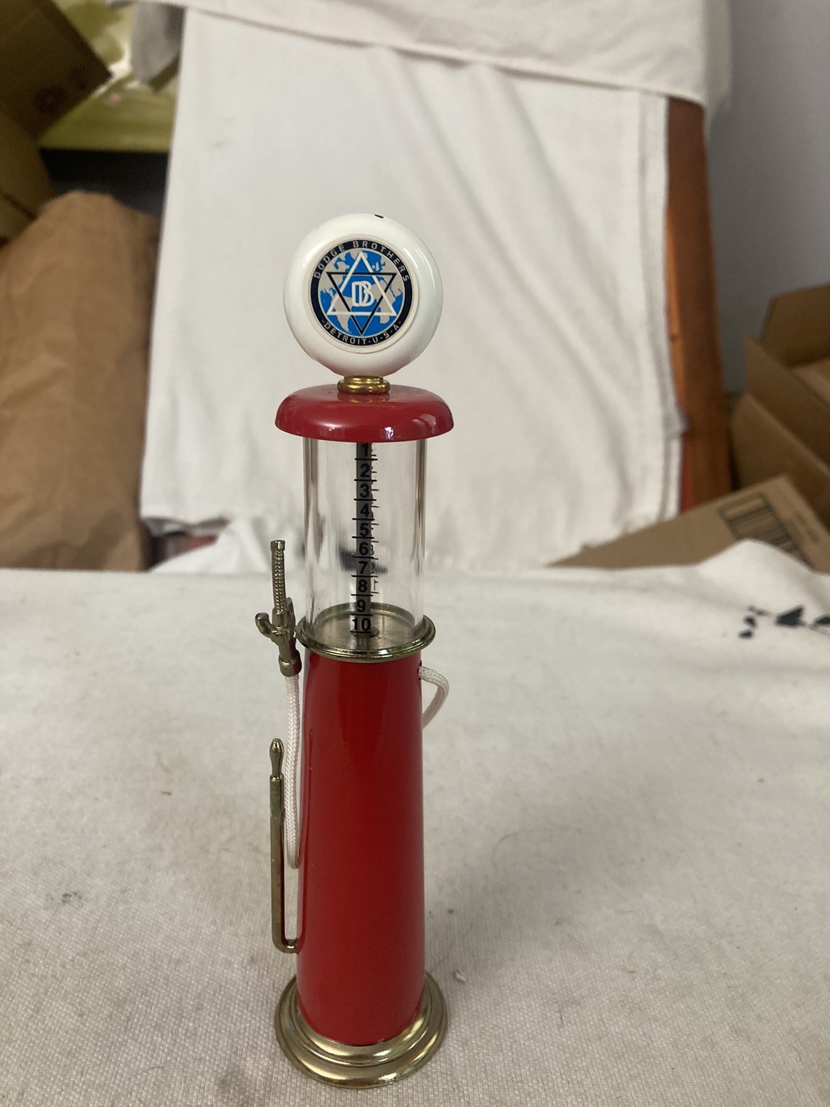 VINTAGE DODGE BROTHERS 8″ TALL DIECAST GAS PUMP