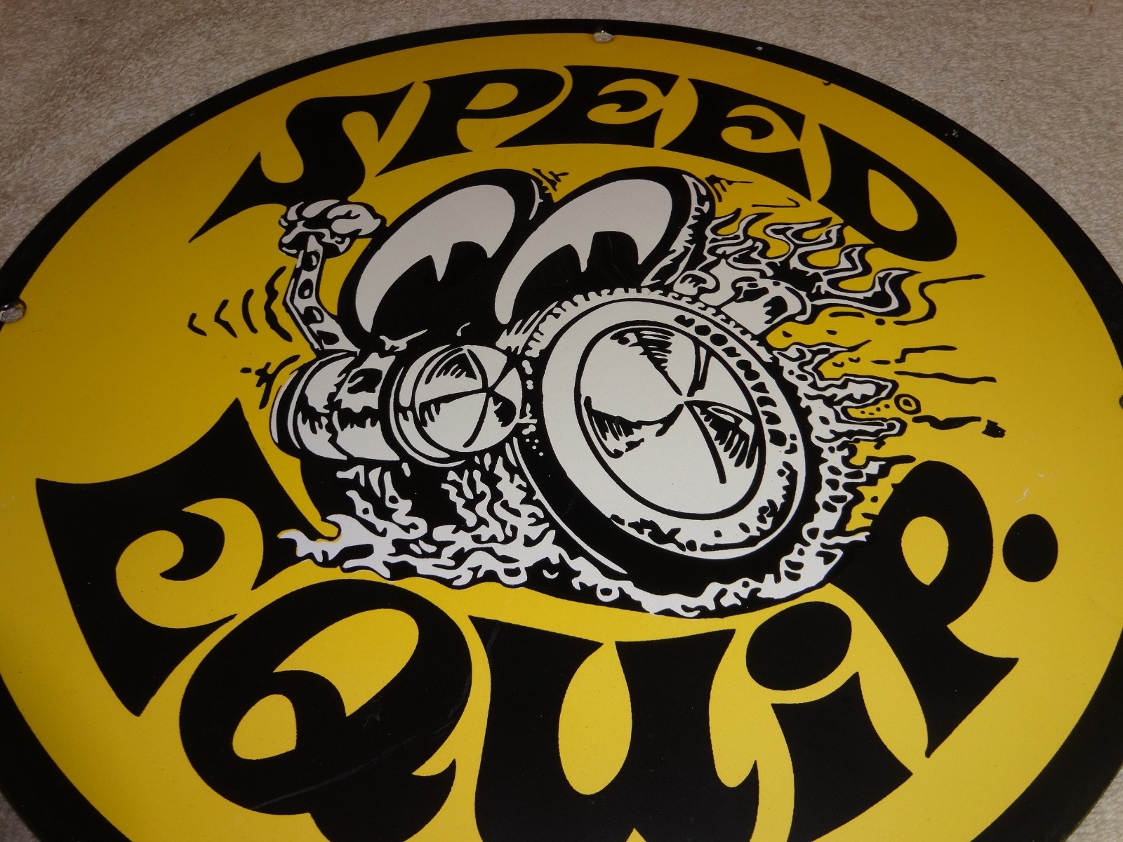 VINTAGE 1961 MOON EYES SPEED EQUIPMENT 11 3/4″ PORCELAIN METAL GASOLINE OIL SIGN