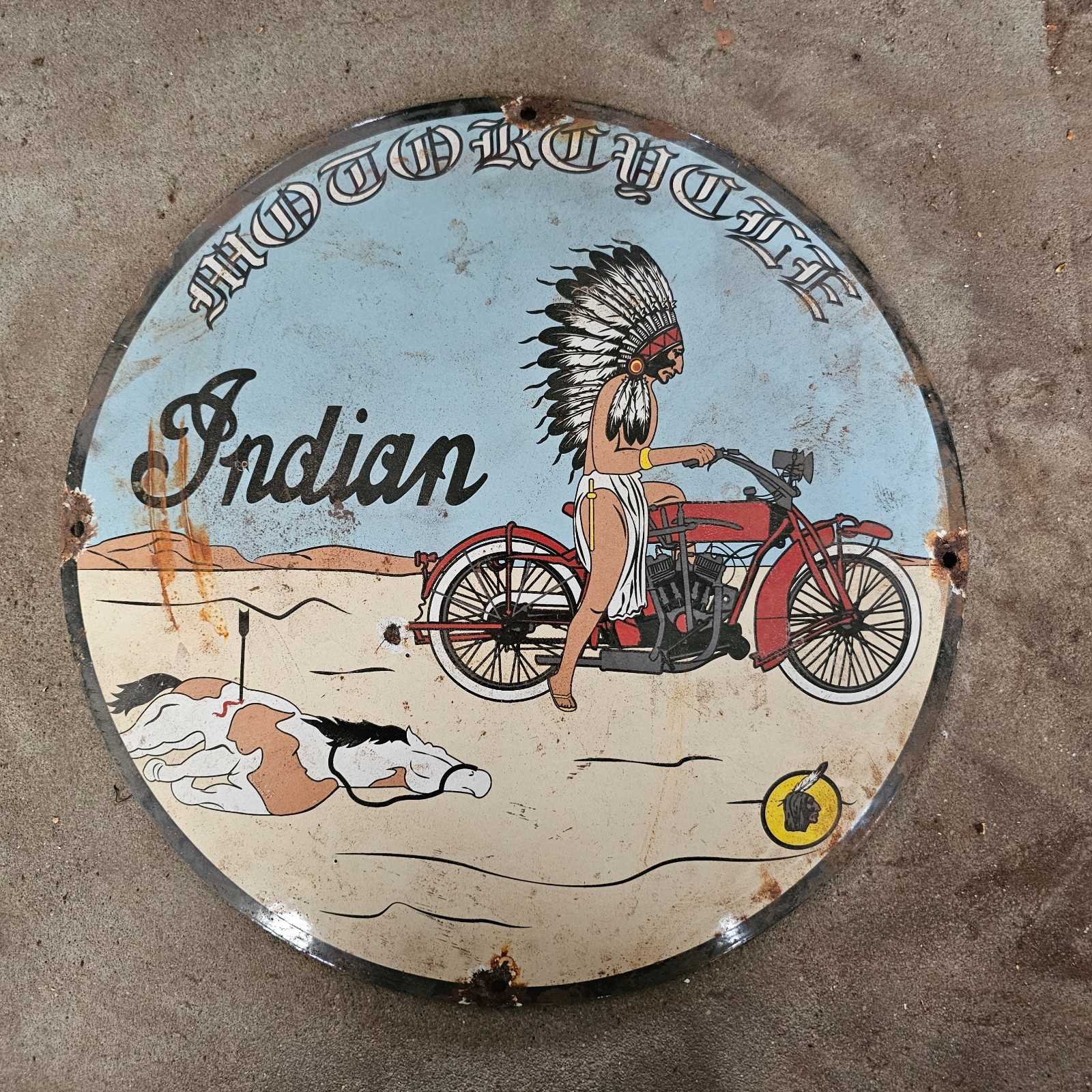 VINTAGE CONVEX INDIAN MOTOR OLD US GASOLINE OIL GAS PUMP ENAMEL PORCELAIN SIGN