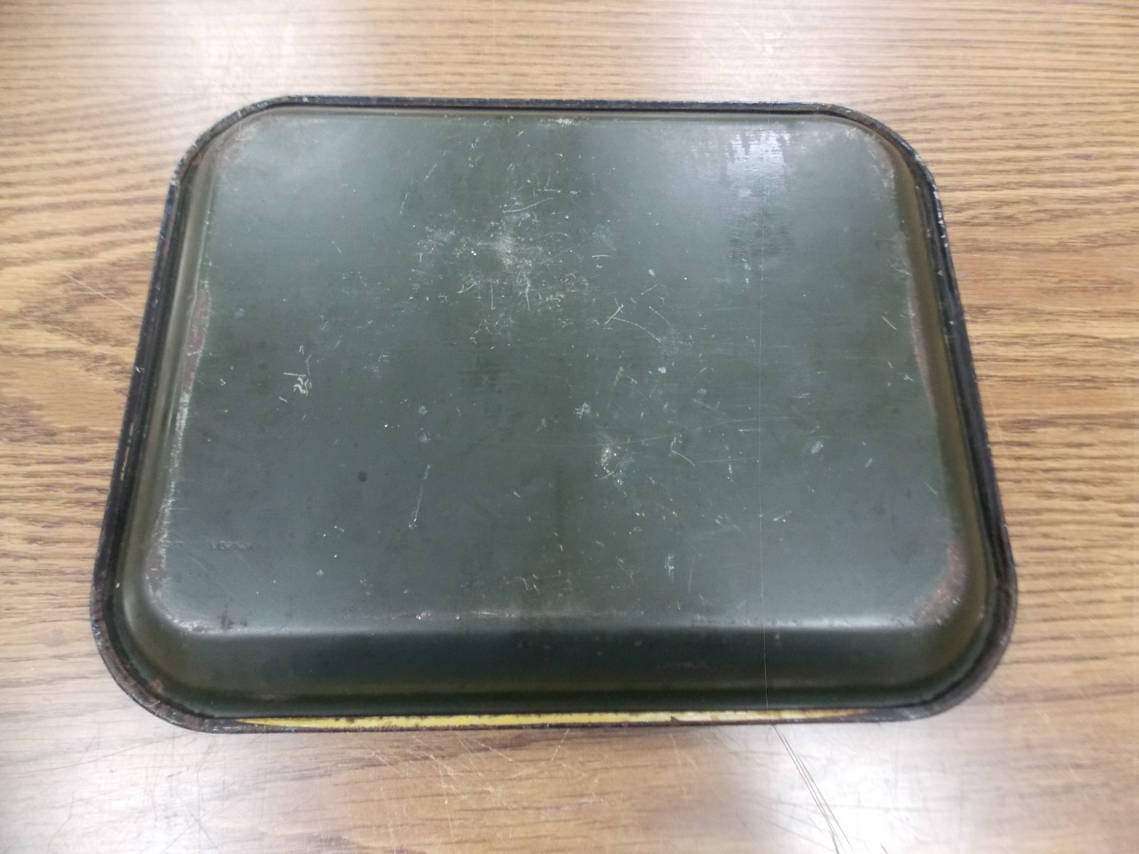 ANTIQUE COUNCIL BLUFFS IOWA ADVERTISING TIN TRAY 1900’S GINGER ALE CANDY 1900’S