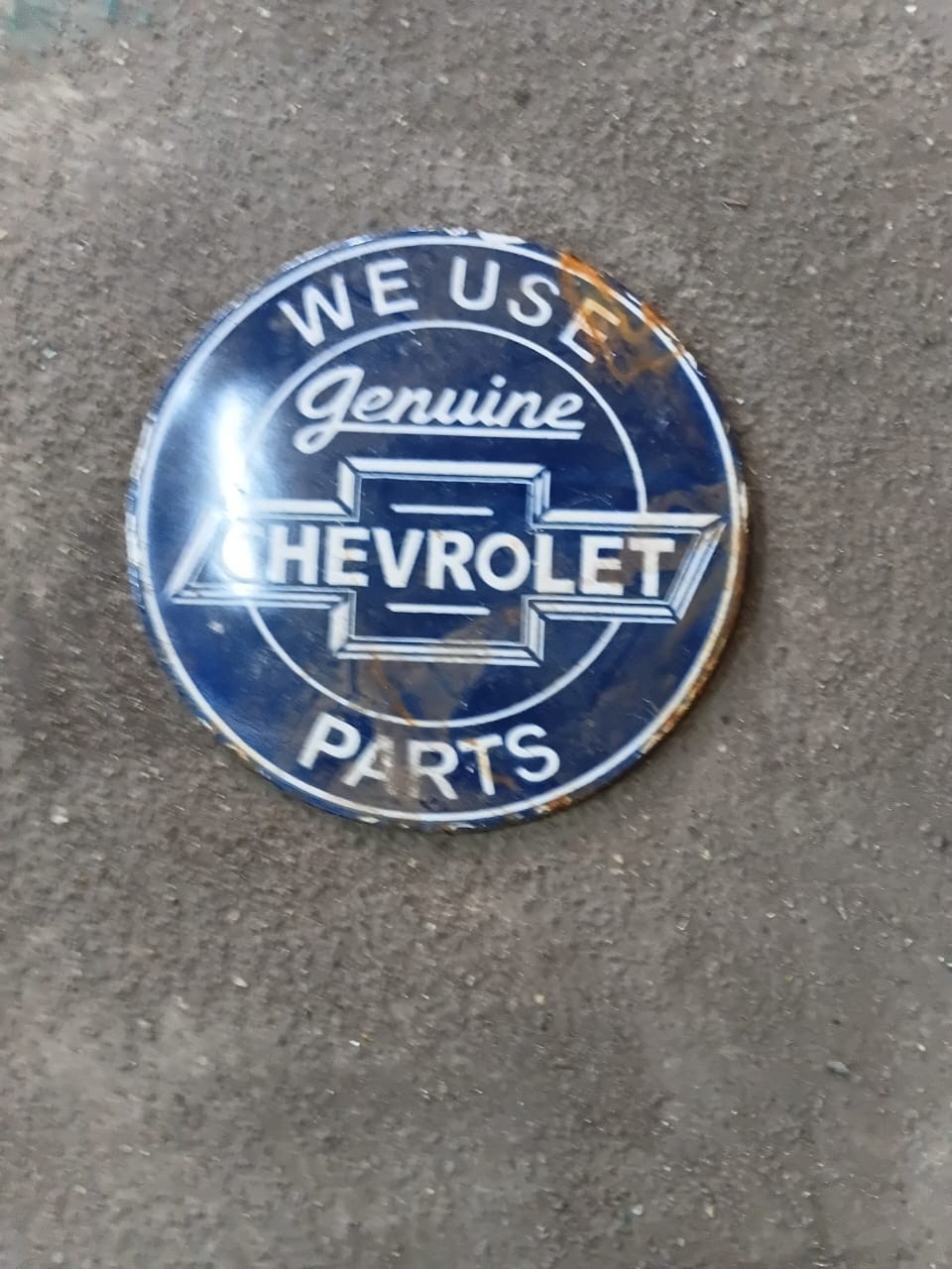 PORCELIAN CHEVROLET ENAMEL SIGN SIZE 6X6 INCHES