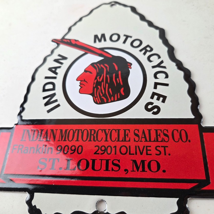 Vintage Indian Motorcycles Sign – Arrow Head Porcelain Gas Pump Sales Sign