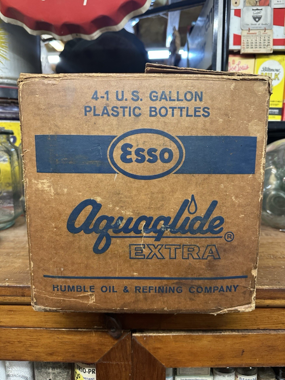 VINTAGE ESSO HUMBLE OIL COMPANY OIL BOTTLE WAXED CARDBOARD BOX CAN SIGN BOX ONLY