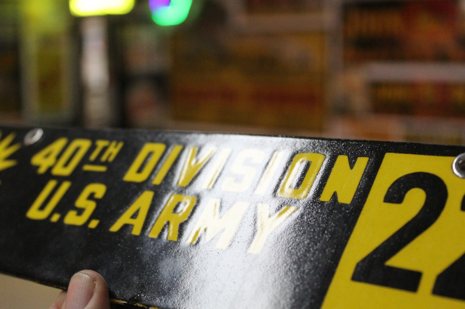 40TH DIVISION U.S. ARMY TAG LICENSE PLATE METAL SIGN CAR TRUCK GAS OIL WAR GUN