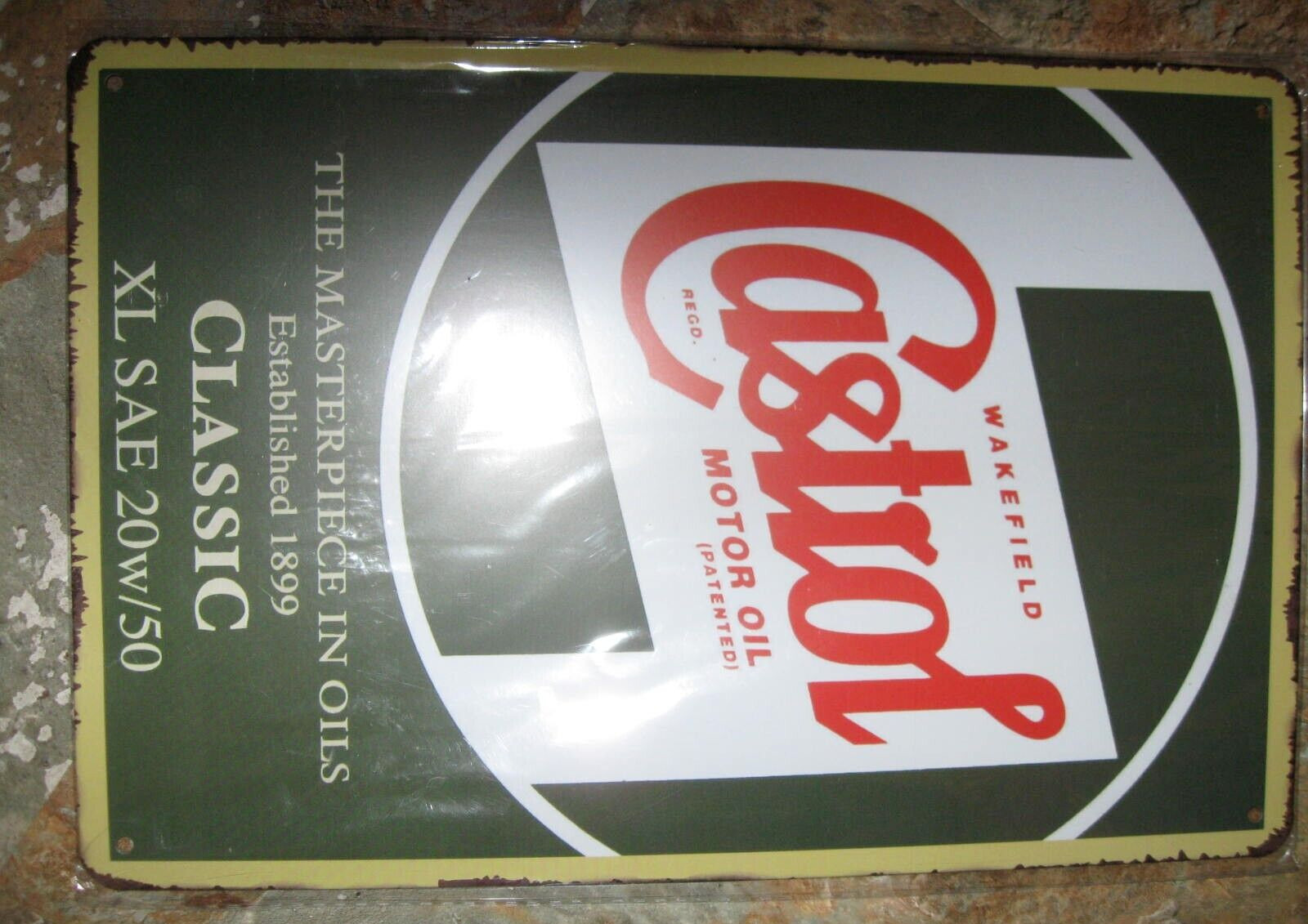 New METAL SIGN of CASTROL MOTOR OIL 11 3/4″ x 7 7/8″ Metal