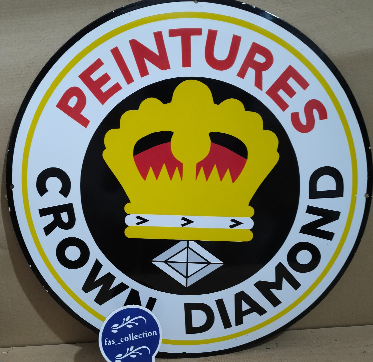 Peintures Crown Diamond Porcelain Enamel Sign 30 x 30 Inches 1 Sided