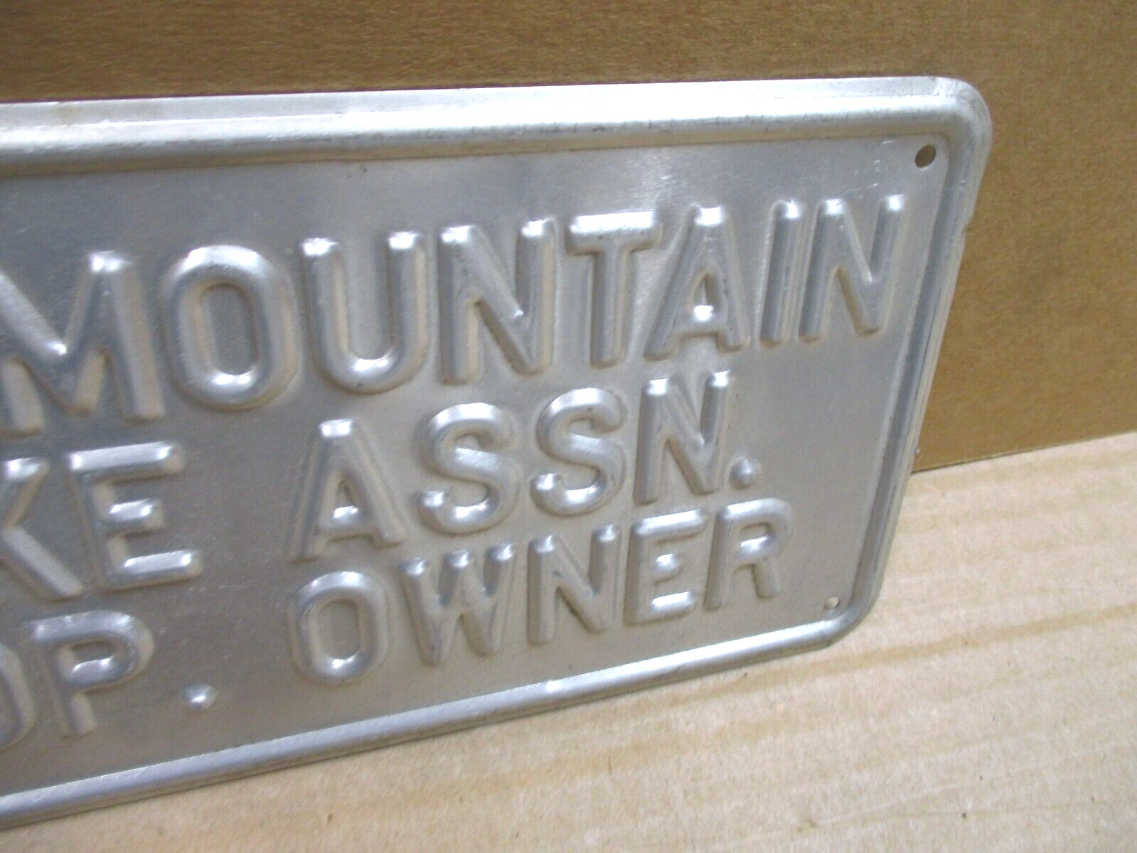 IRON MOUNTAIN LAKE ASSN – Prop Owner – VINTAGE ORIGINAL Sign Tag – License Plate