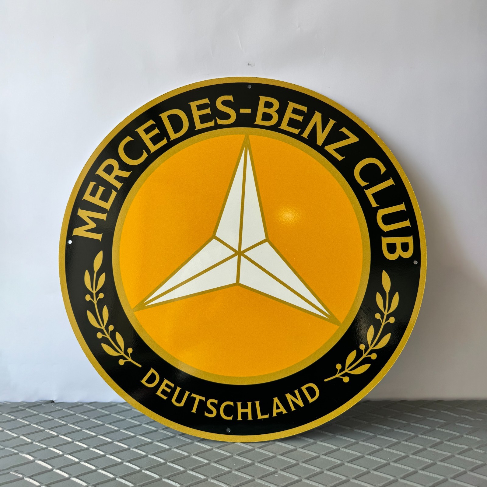Mercedes-Benz Club Deutschland Heavy Metal Sign 50 cm (19.7 inches)