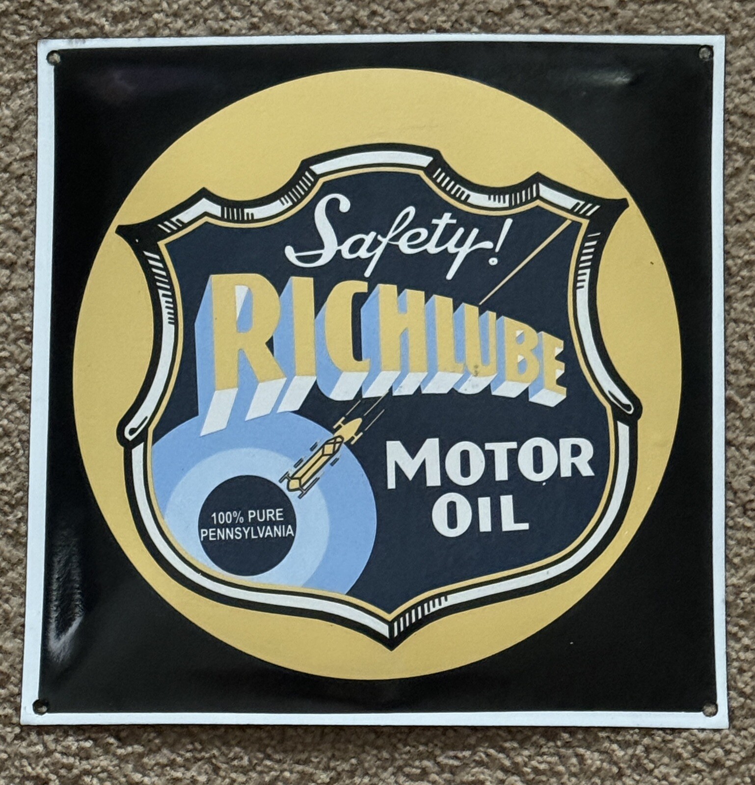 Richlube Motor Oil Porcelain Metal Sign 12″ x 12″, Weighs 1 lb 9oz. See Photos