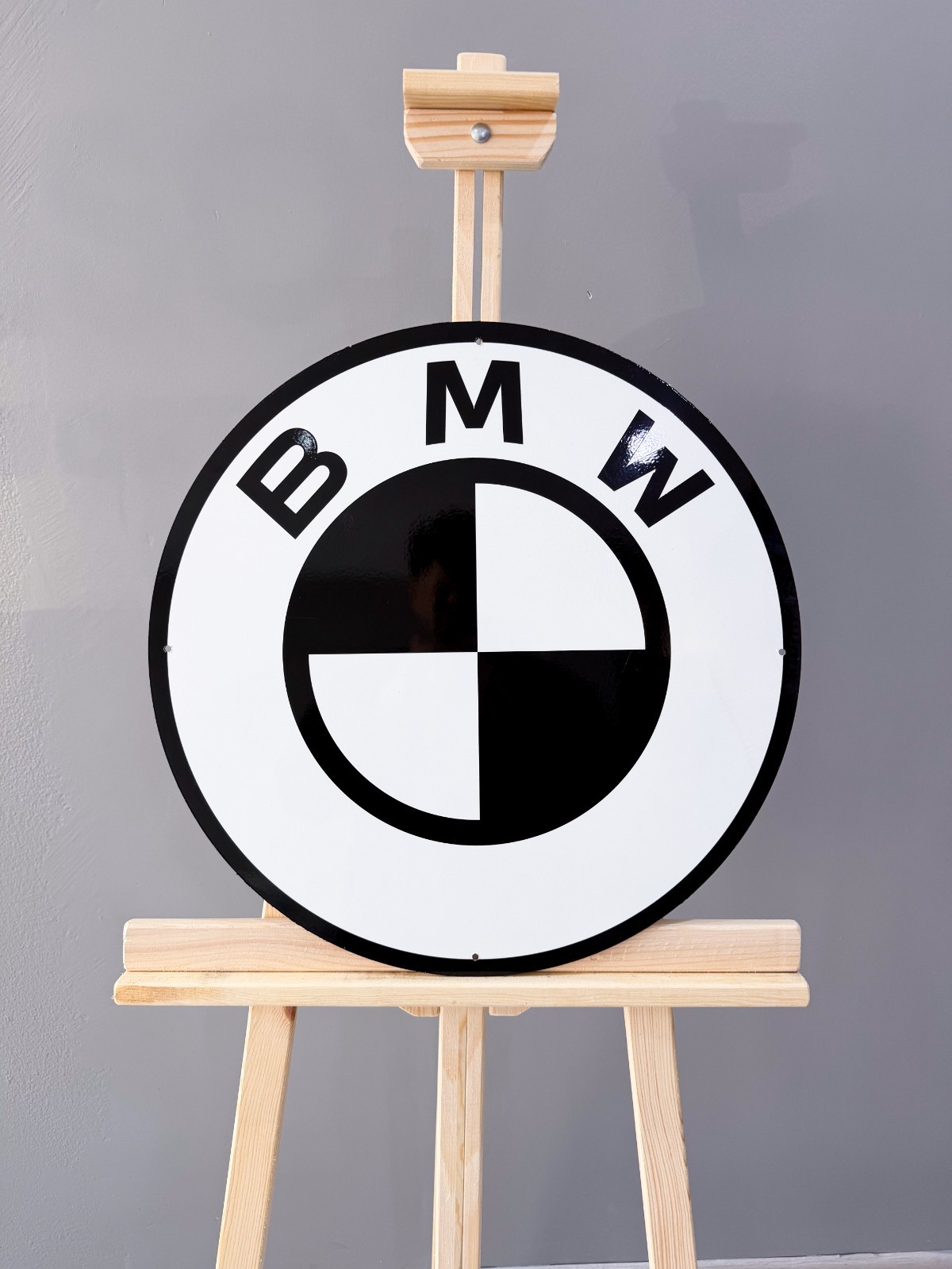BMW Logo Vintage Heavy Metal Sign – Classic Garage Wall Decor – 50 cm (19.7”)