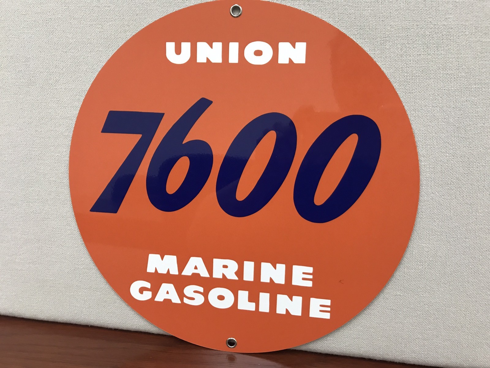 Union 7600 Marine Gasoline garage round metal sign