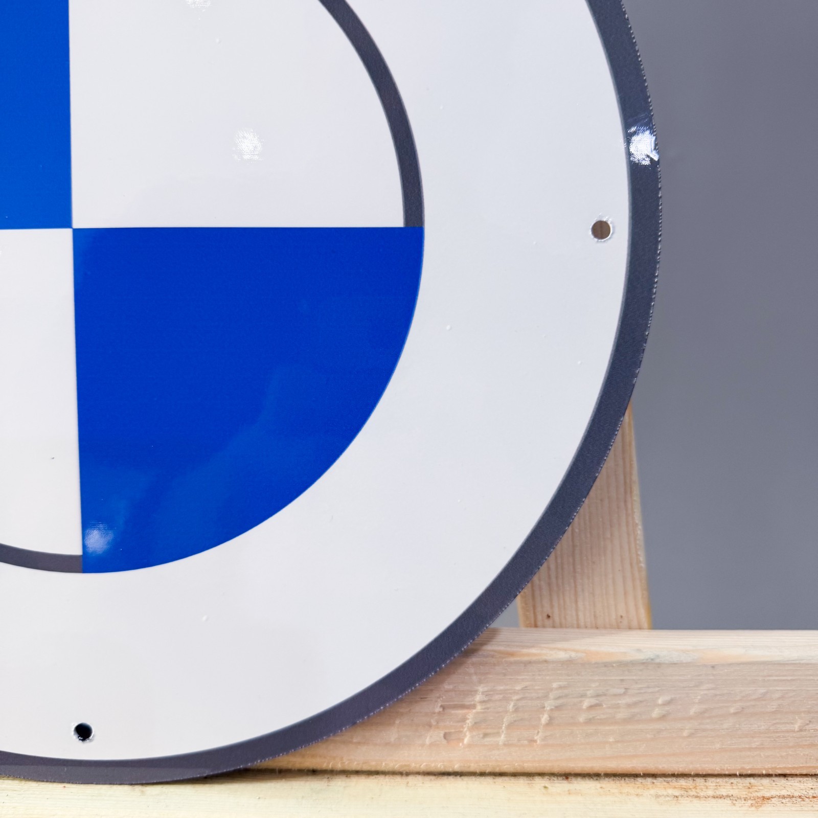 BMW White Round Logo Heavy Metal Sign 30 cm (11.8”) Clean Garage Wall Decor