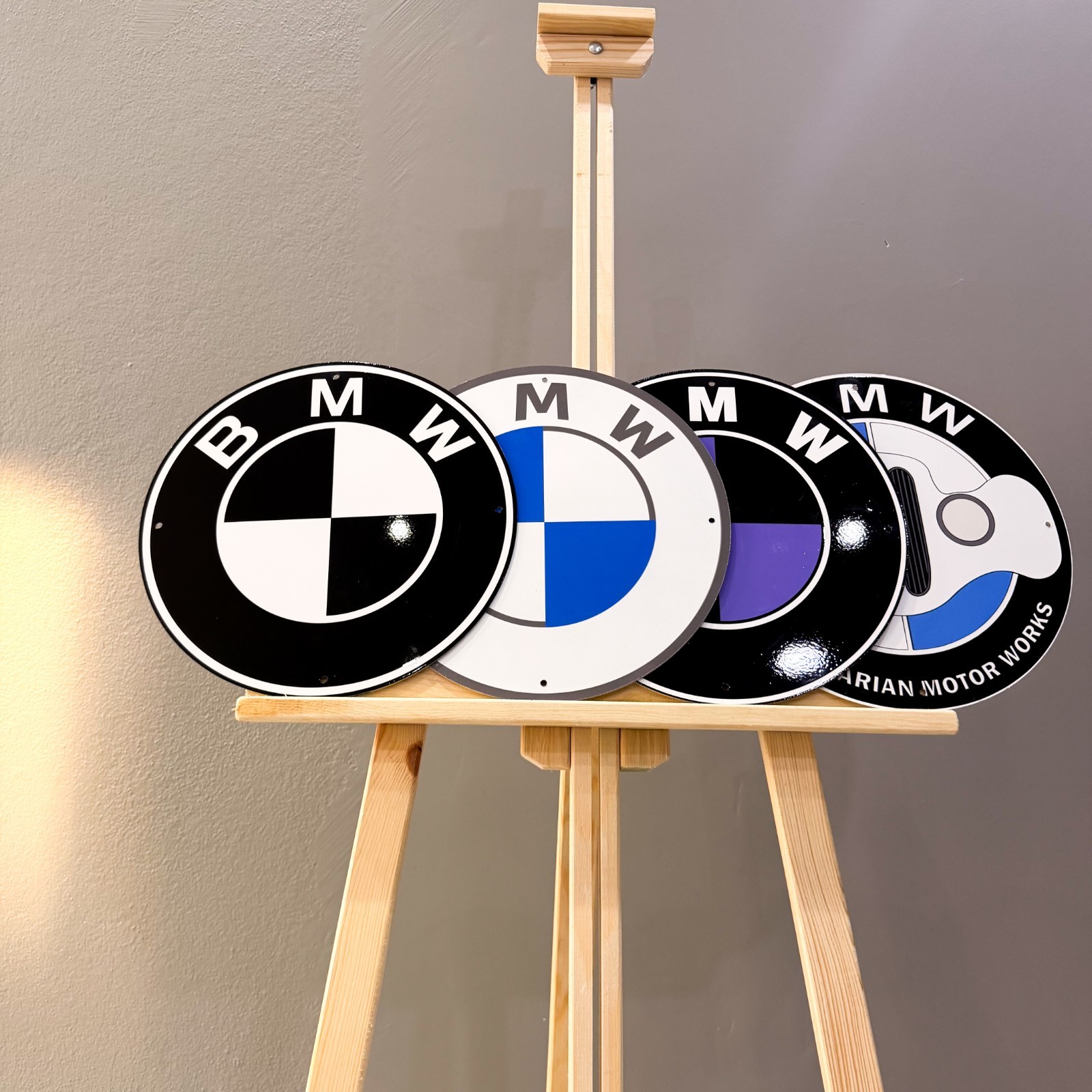 BMW Classic, White Blue, Black Purple & Grille Metal Sign Set – 30 cm (11.8”)