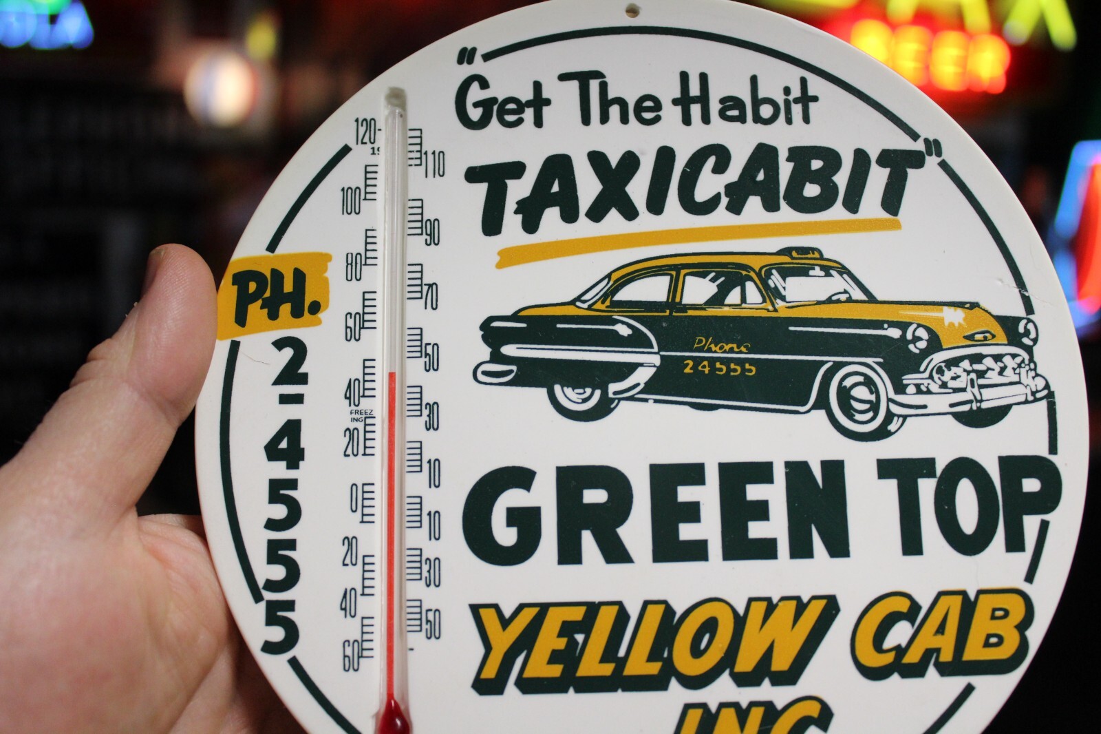 SCARCE 1950s YELLOW TAXI TAXI CAB GREEN TOP THERMOMETER SIGN GAS OIL CAR ARCADE