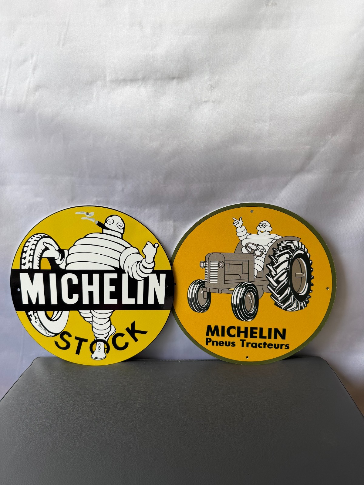 Michelin Bibendum Vintage Metal Sign Set of 2 – 30 cm / 11.8” Round