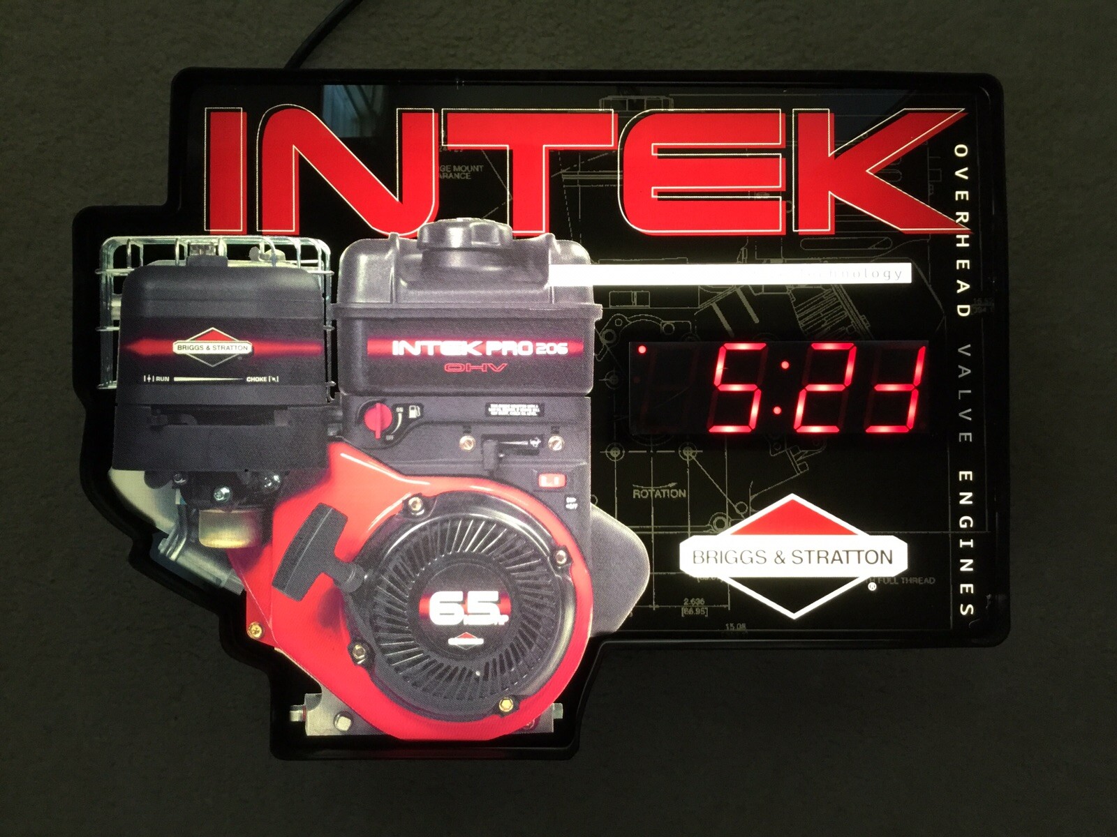 Briggs & Stratton Intek Lighted Sign With Clock ￼Rare Dealership Sign