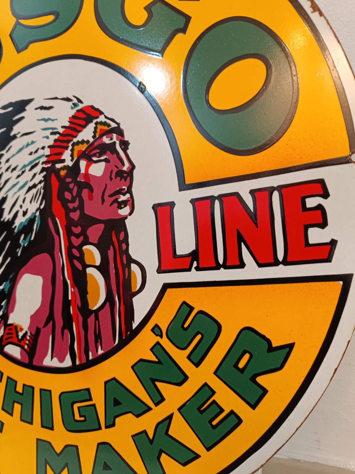 NO PORCELAIN Musgo Gasoline Gas Michigan’s Mile Maker ENAMEL SIGN 50 Cm diameter