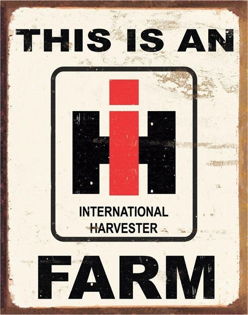 INTERNATIONALLY HARVESTER TRACTOR Vintage Looking Man Cave Garage Automobilia