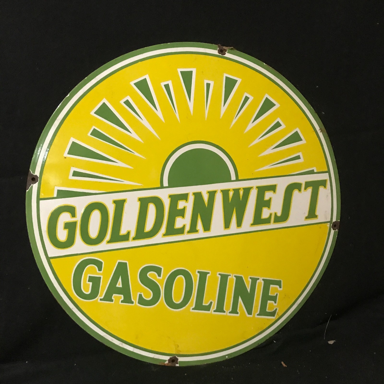 GOLDENWEST GASOLINE ADVERTISING PORCELAIN ENAMEL SIGN 30 IN ROUND SS