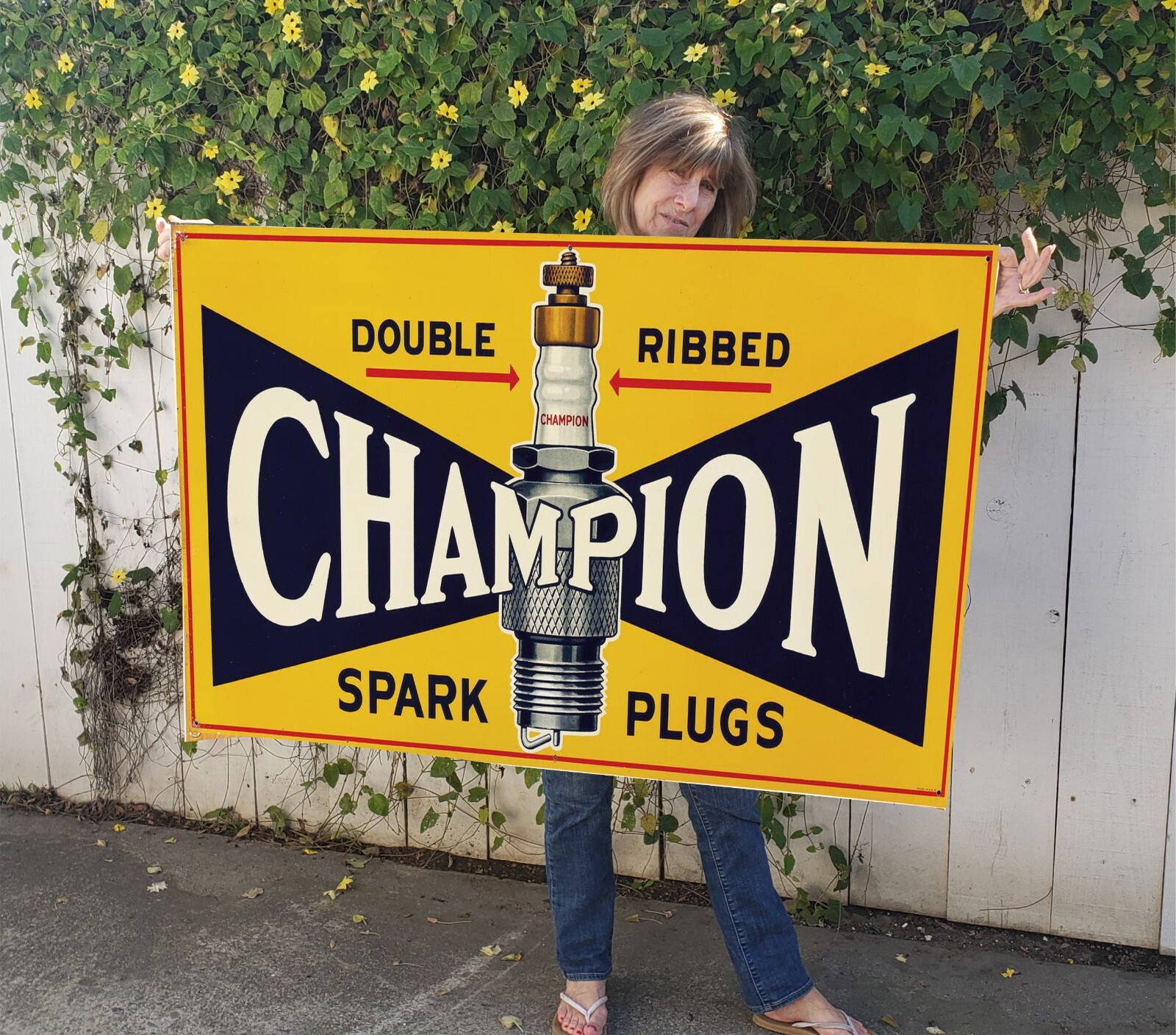 Vintage Champion spark plug Banner – Repro 48″ x 33″ for Gas Enthusiasts – NHRA