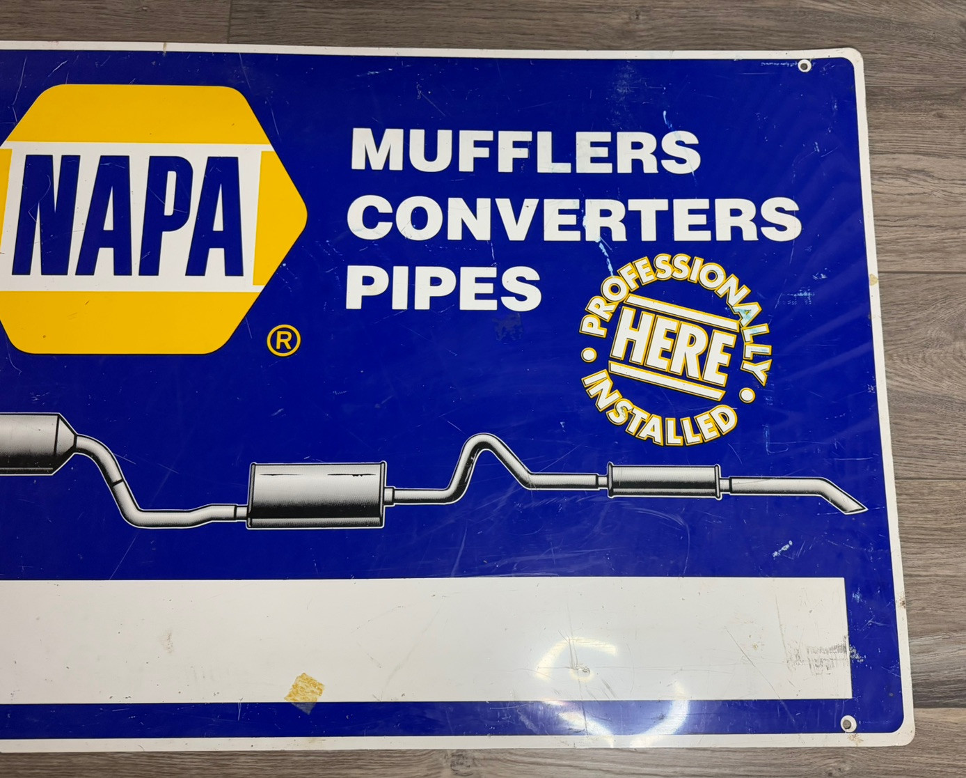 VINTAGE NAPA AUTO PARTS SIGN AUTO REPAIRS STORE GARAGE ADVERTISING 32”x24”