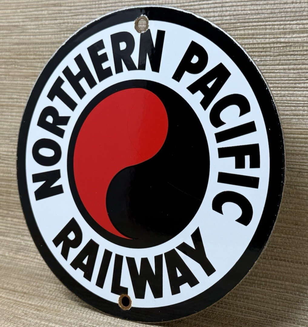 VINTAGE NORTHERN PACIFIC RAILWAY PORCELAIN SIGN GAS OIL TRAIN STATION BURLINGTON
