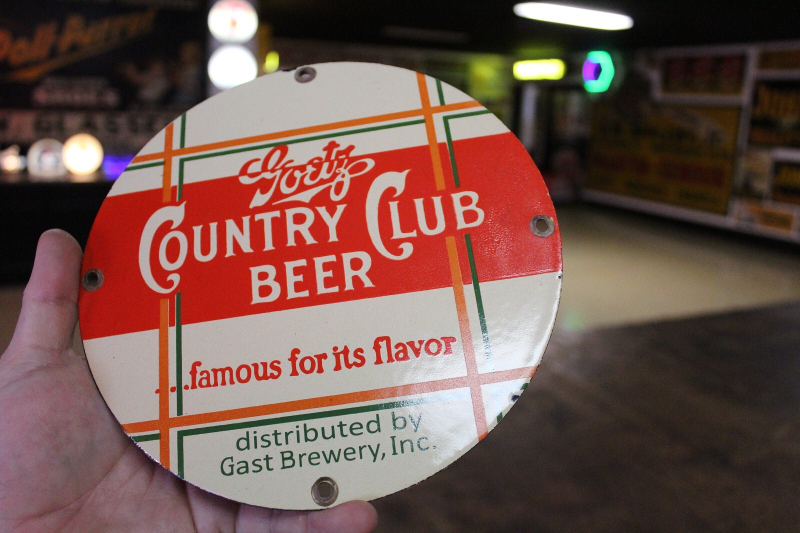RARE GOETZ COUNTRY CLUB BEER DEALER PORCELAIN METAL SIGN GAST BREWERY KANSAS