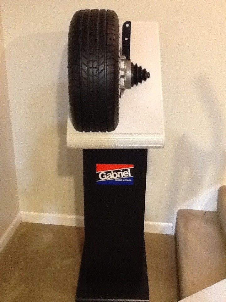 RARE LARGE 5 FOOT GABRIEL SHOCKS AND STRUTS AUTO PARTS STORE DISPLAY