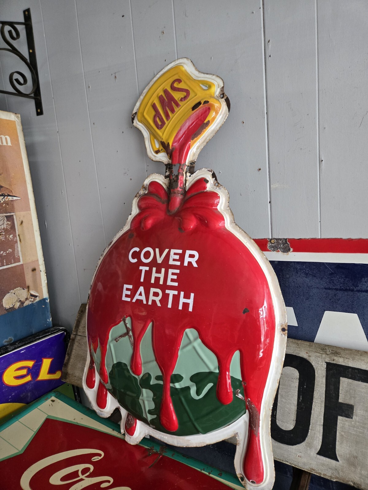 Original sherwin williams porcelain sign cover the planet 3D 1950’s RARE