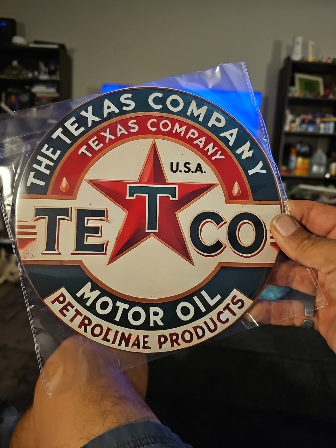 Motor Oil Wall Sign 7 3/4″