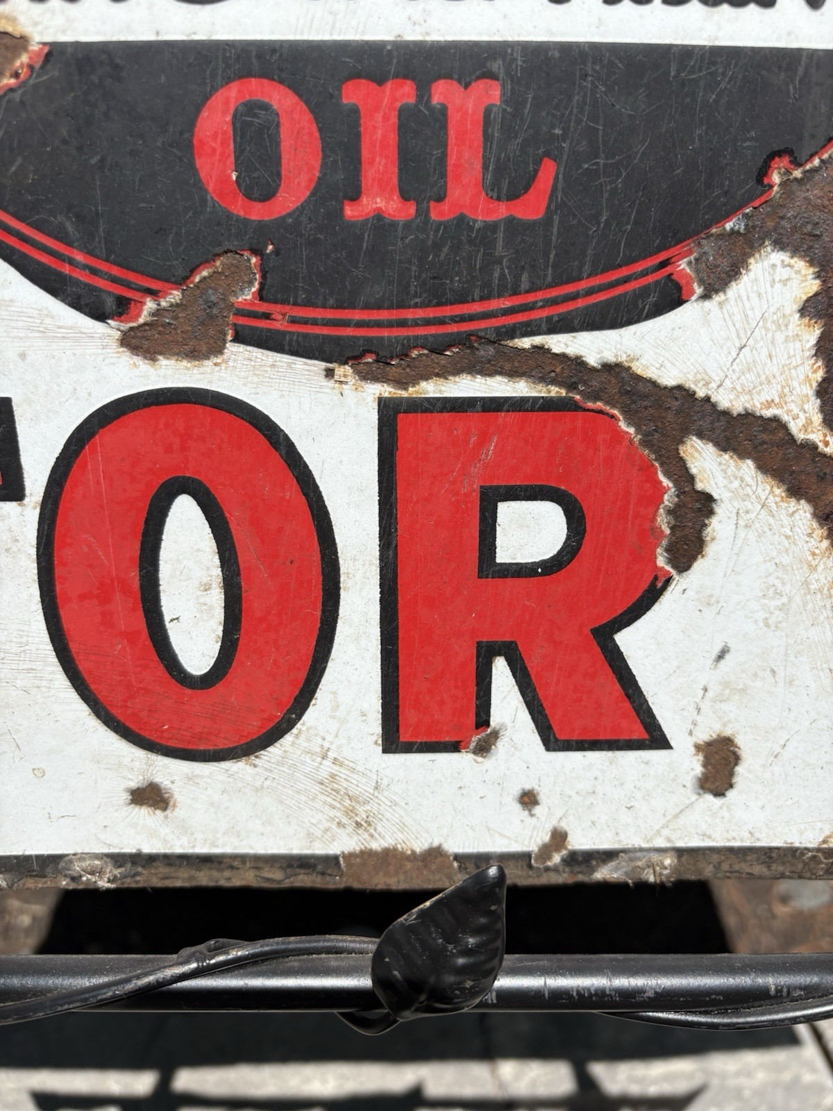 Ultra Rare 1/1 1930s PENN Motor Oil Mass Porcelain DSP Sign