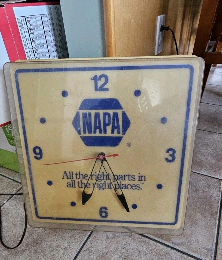 Vintage Napa Auto Parts Clock Sign Store Dealer