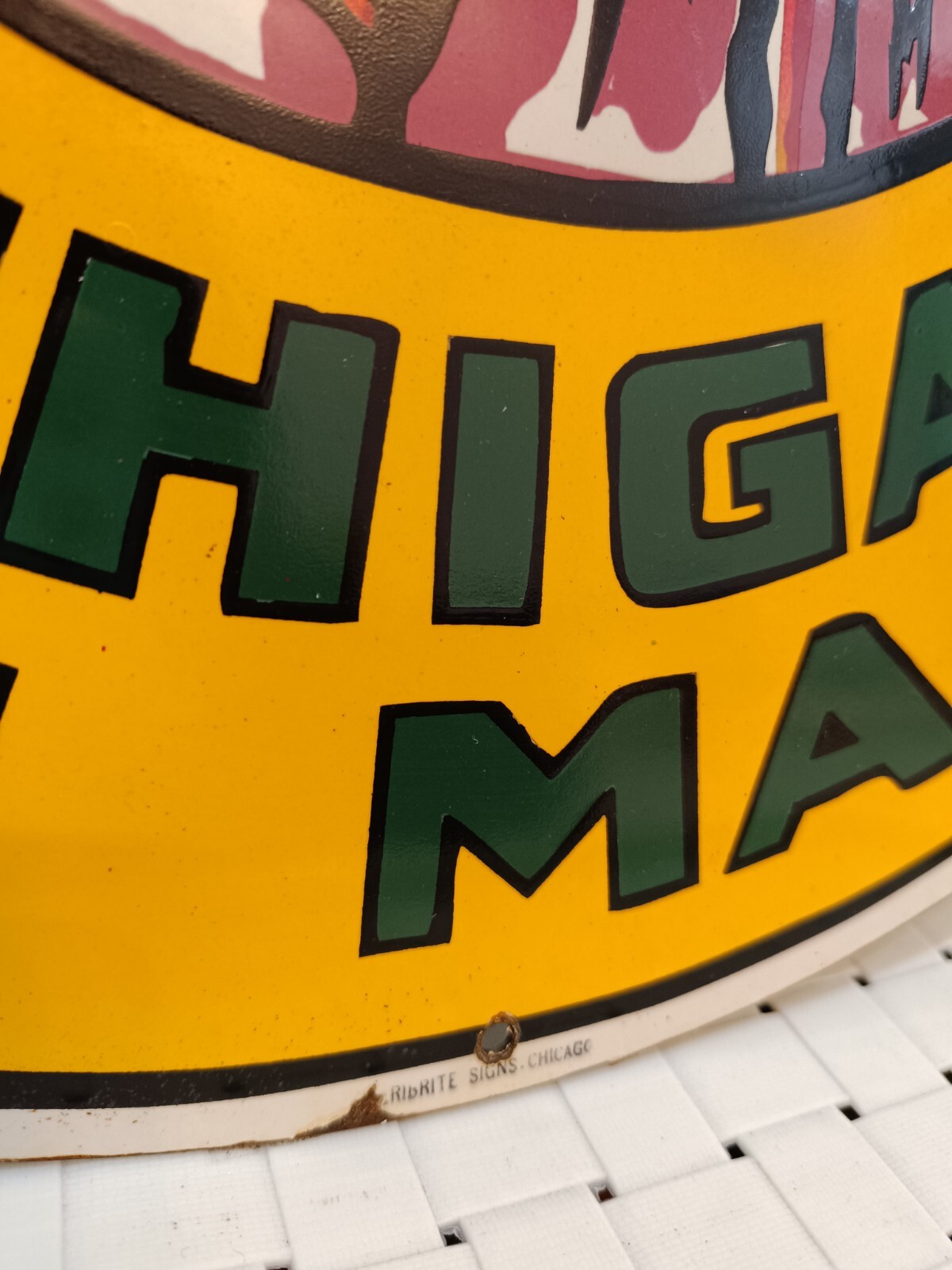NO PORCELAIN Musgo Gasoline Gas Michigan’s Mile Maker ENAMEL SIGN 50 Cm diameter