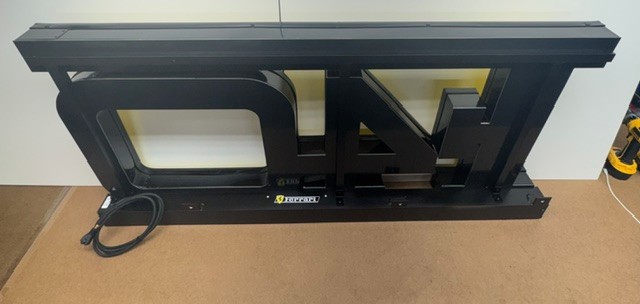 FERRARI F 40 DEALER SIGN MINT LIGHTED CHANNEL LETTER SIGN LARGE -PRISTINE-