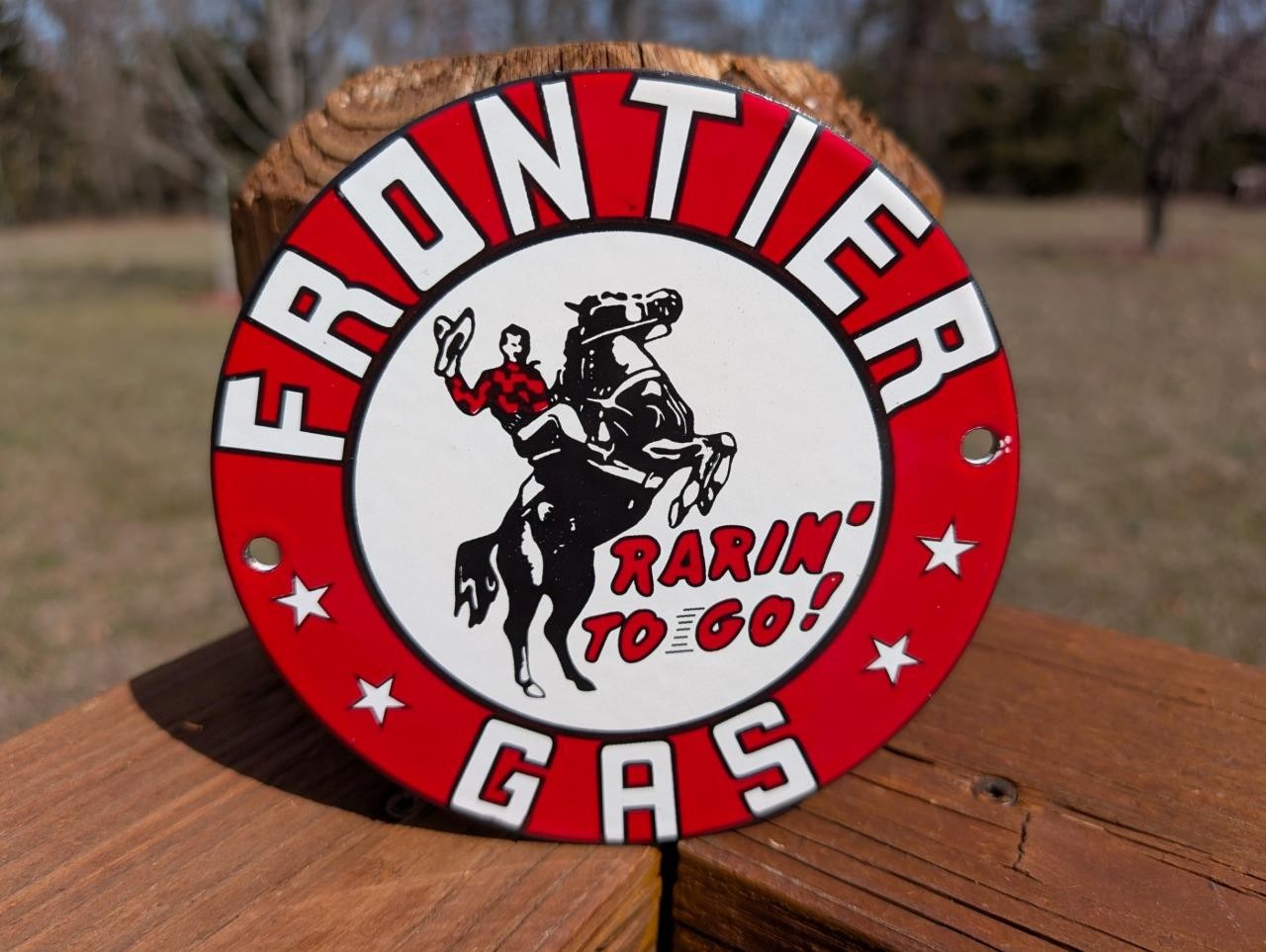 PORCELAIN FRONTIER GAS RARIN TO GO SIGN DOOR PUSH PLATE 6″ HORSE & RIDER GAS OIL