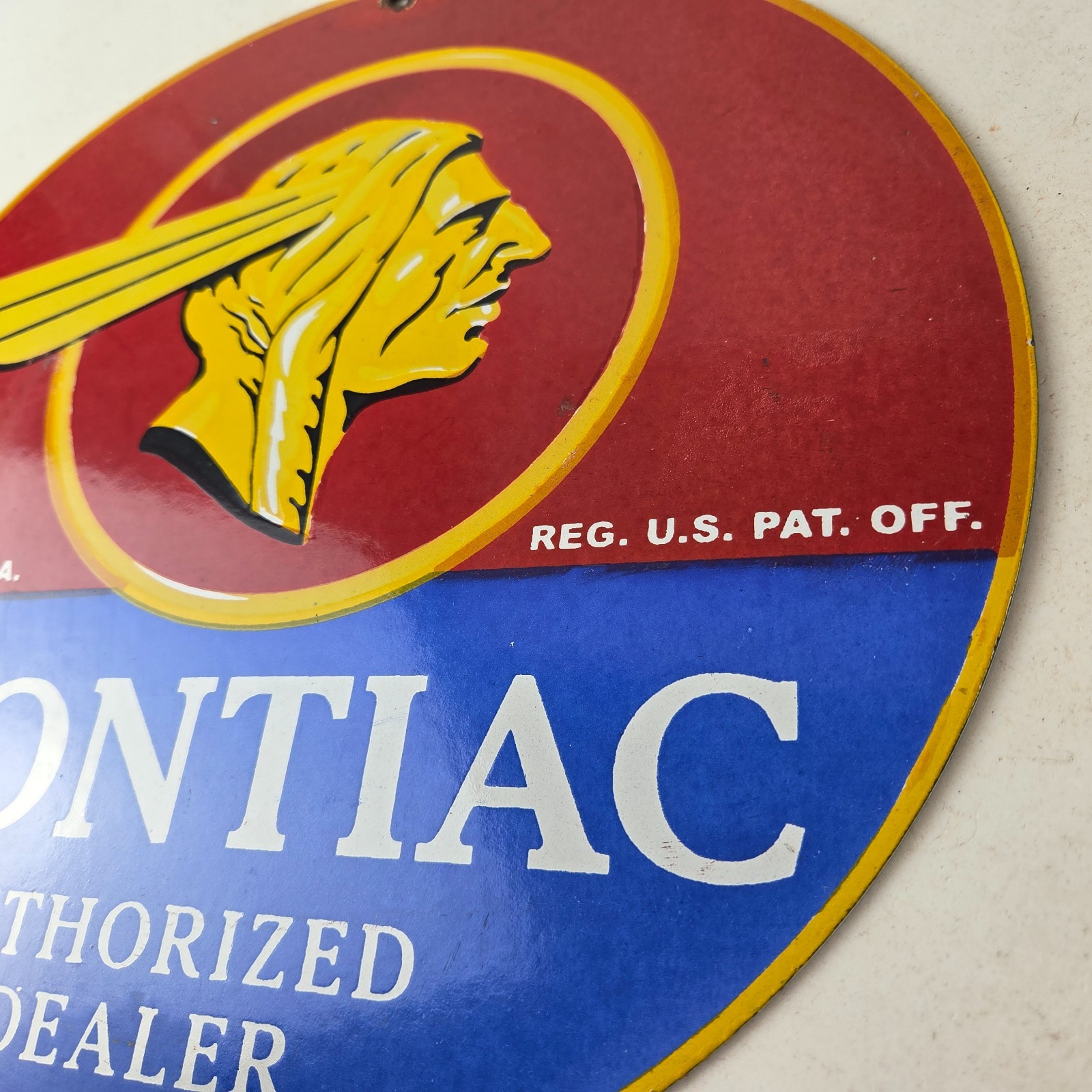 Vintage Pontiac Automobiles Sign – Automobilia Dealer Porcelain Gas Pump Sign